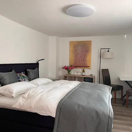 Julia's Mosel Nicolas *