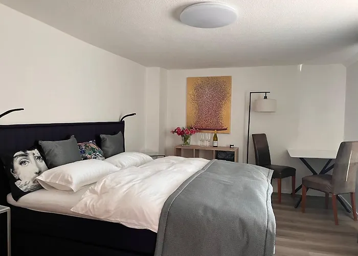 Julia's Mosel Nicolas *